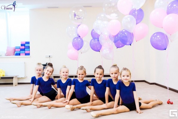 ДЮСШ №3 г. Горловка проводит набор девочек для занятий эстетической гимнастикой