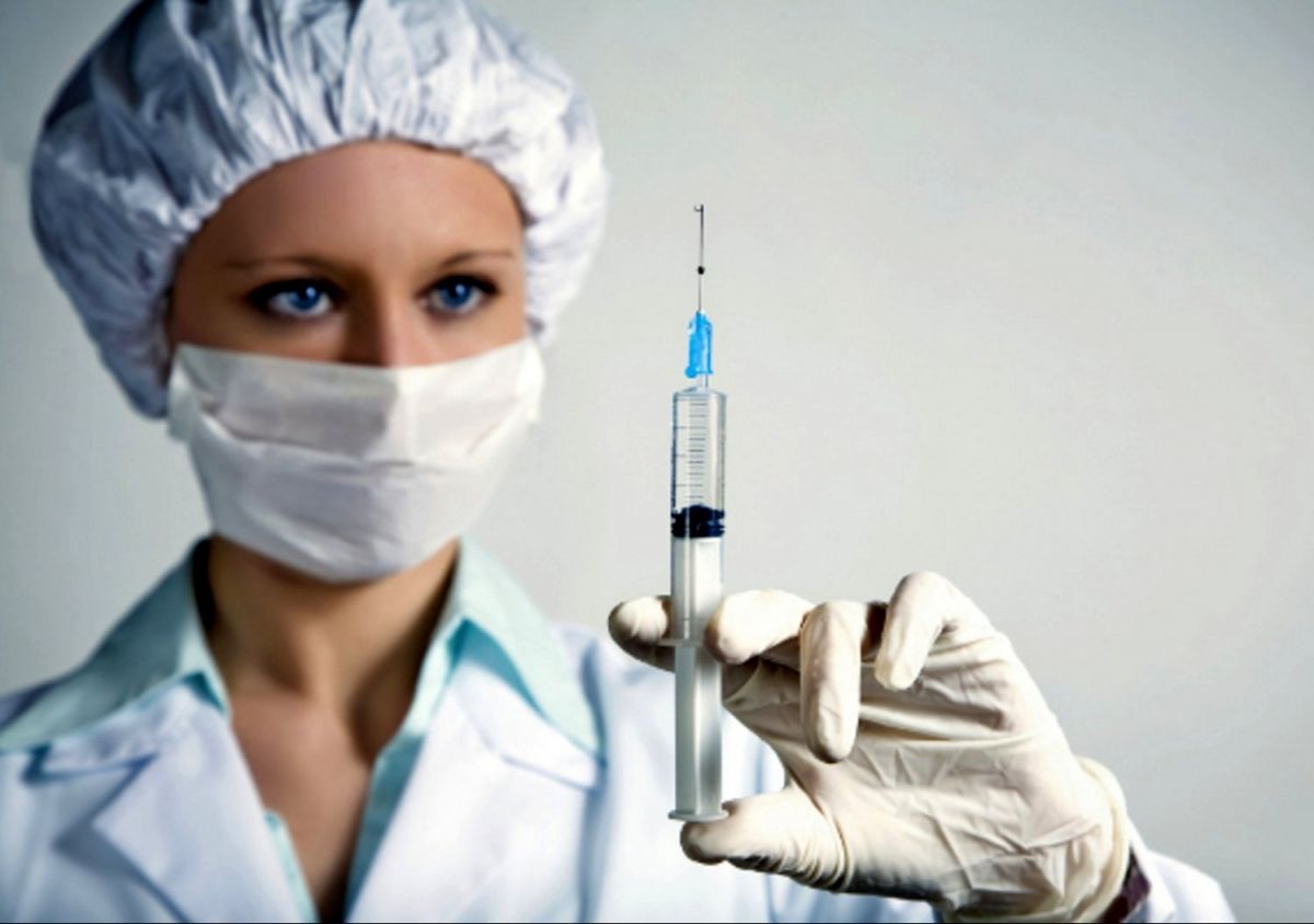 Спутник здоровья - в России начинается массовая вакцинация от COVID-19