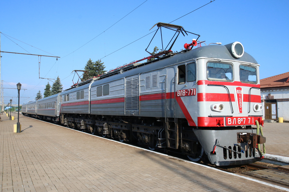 Меняется расписание поезда «Ясиноватая-Луганск-Ясиноватая»